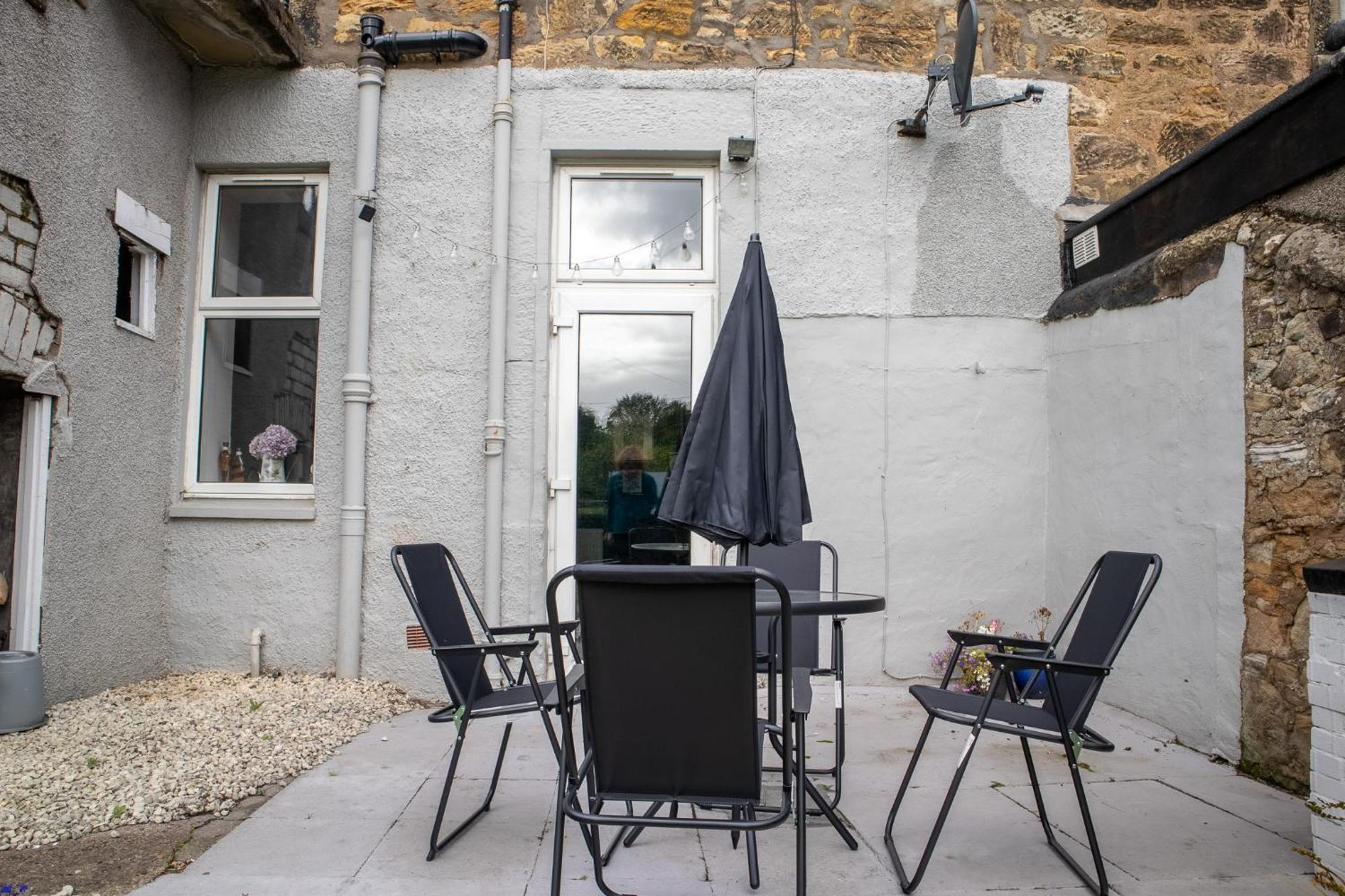 شقة The Lang Toun Bothy- By The Sea & Near Edinburgh كيركالدي المظهر الخارجي الصورة