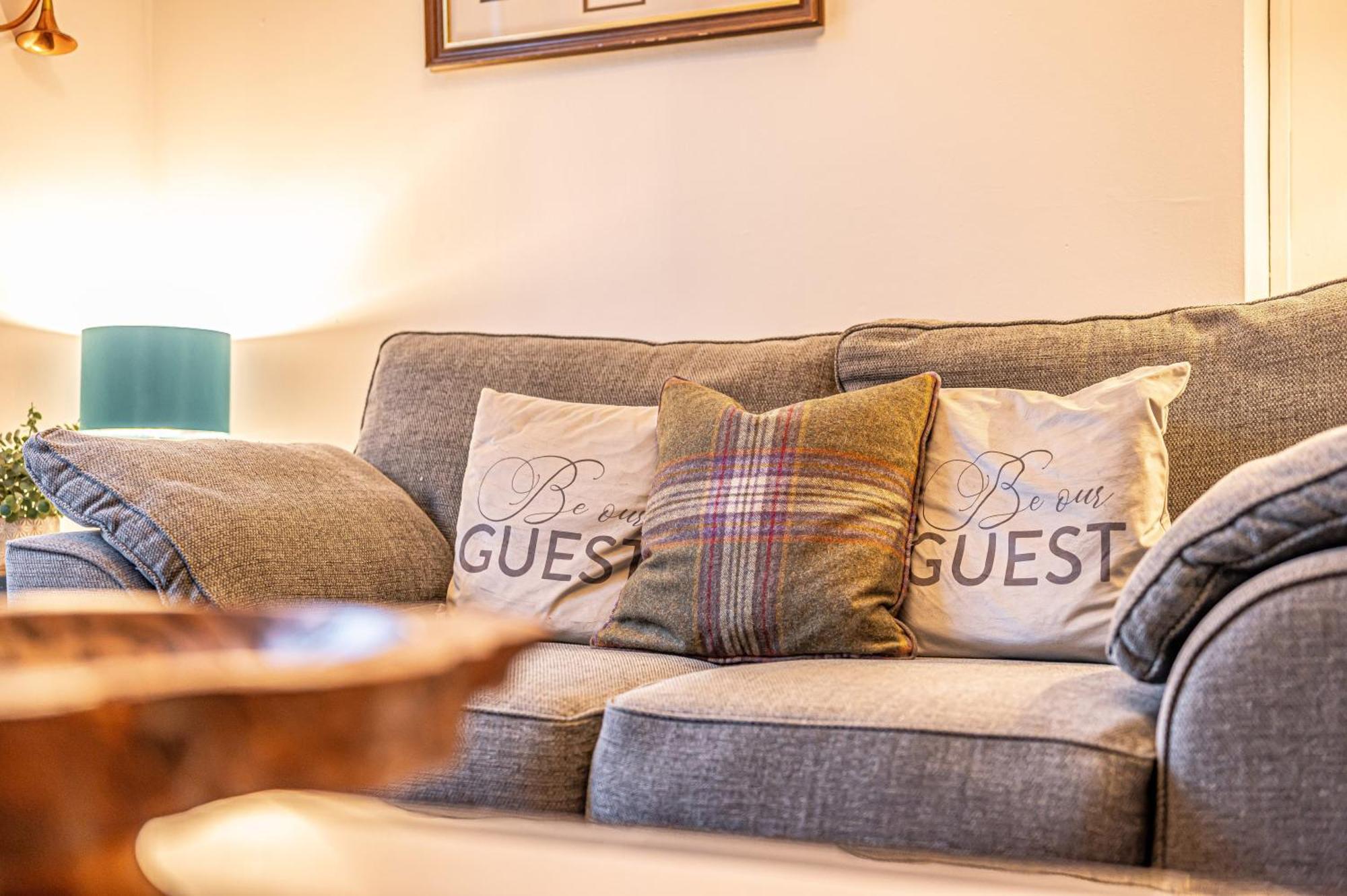 شقة The Lang Toun Bothy- By The Sea & Near Edinburgh كيركالدي المظهر الخارجي الصورة